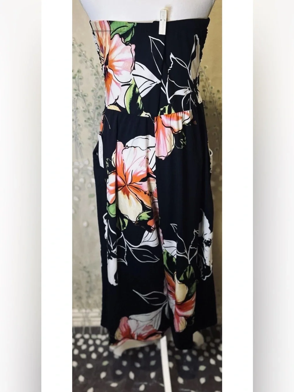 Venus NWT Black Tropical Floral Strapless Culotte Jumpsuit Wide Leg Romper Sz XL - Picture 11 of 11